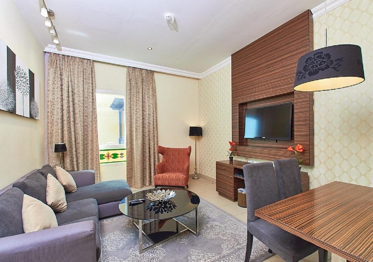 Mughal Suites Ras al-Khaimah Esterno foto